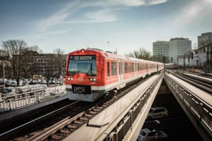 Hamburg: S-Bahn lässt 15 Kilometer der Strecke einzäunen