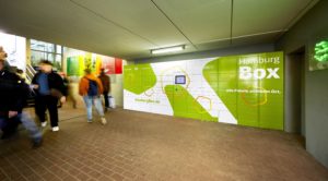 Hamburg Box: Bahn und Hochbahn starten Packstation-Alternative an Bahnhöfen