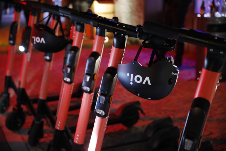 Voi: E-Scooter-Anbieter startet Partnerschaft mit TikTok