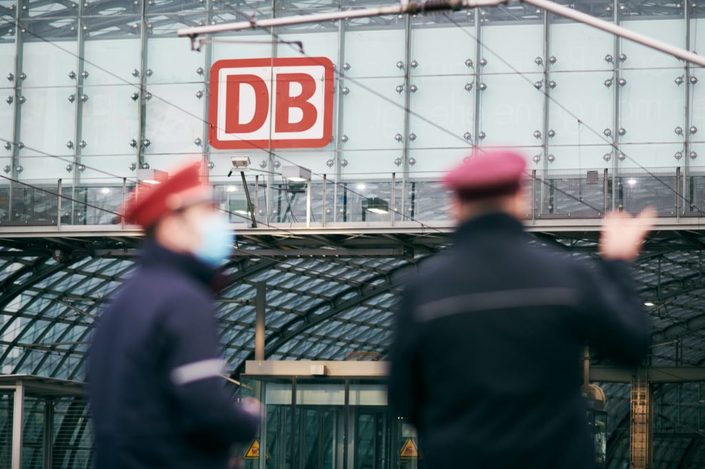Deutsche Bahn: Verkehr in weiten Teilen Deutschlands eingestellt
