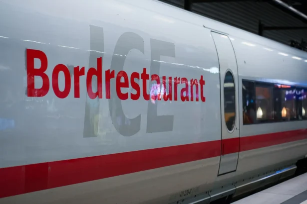 Deutsche Bahn testet Abschaffung von Barzahlung in Bordbistros